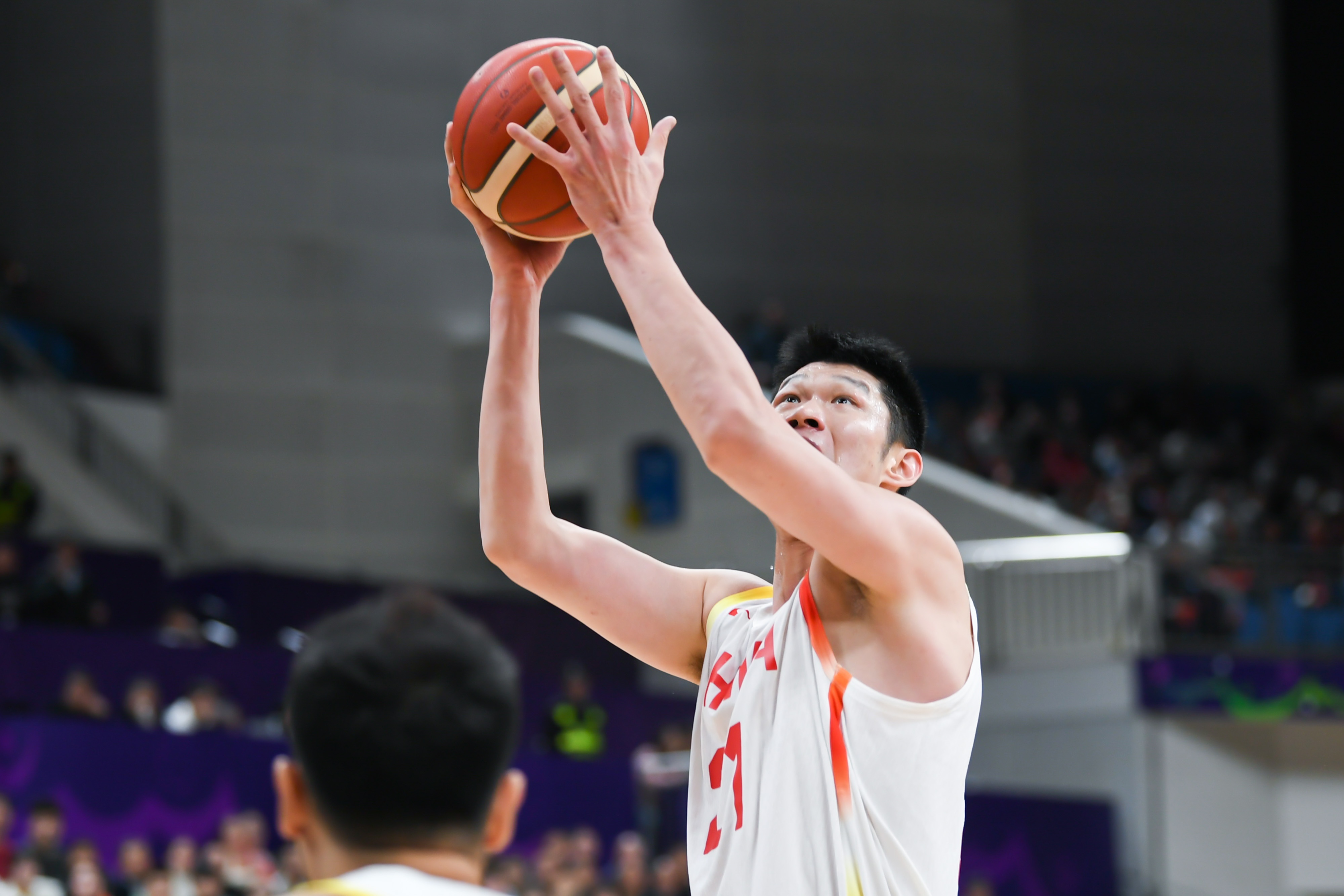 媒体人:中国男篮体型优势足够明显 日本办法不多只能博三分